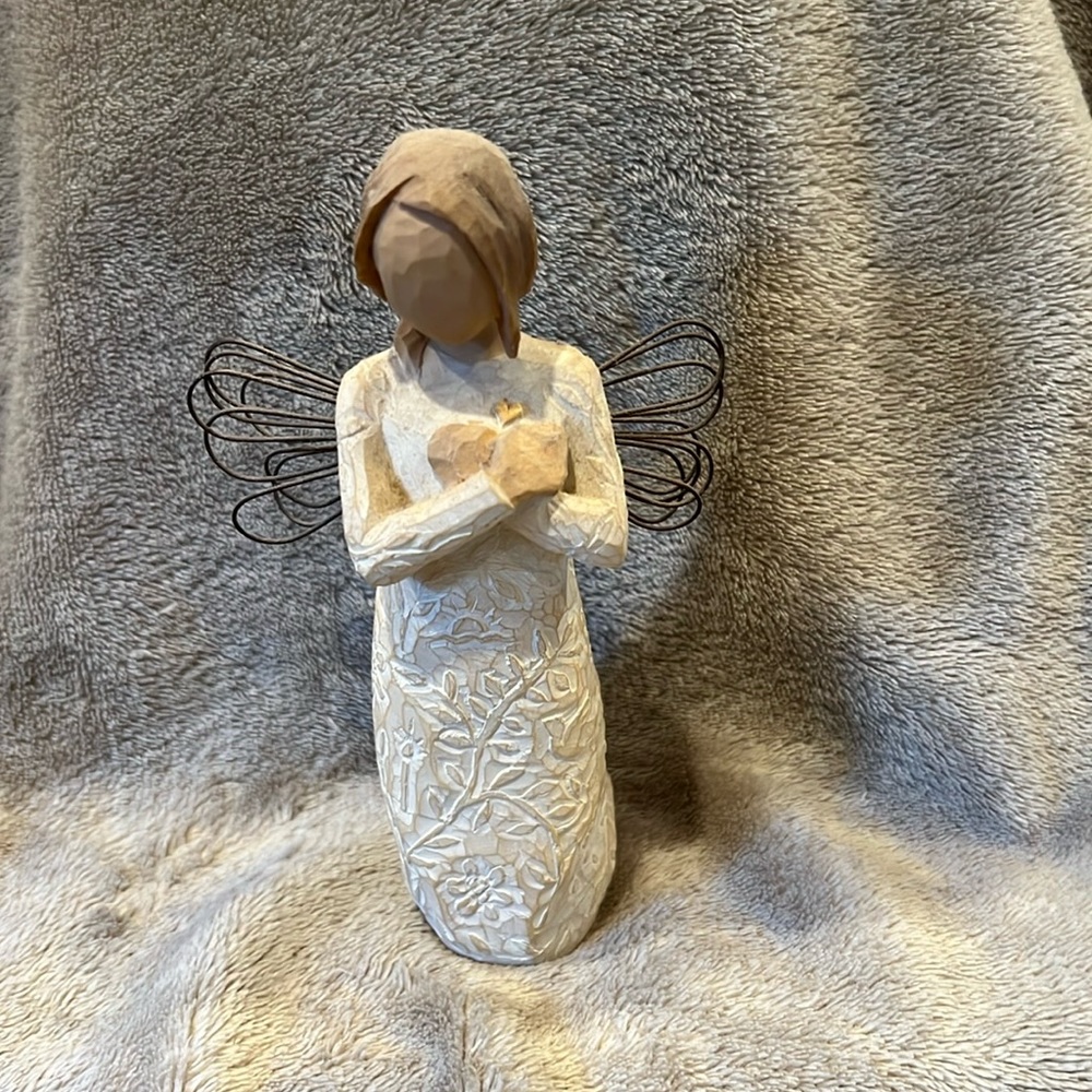 Willow Tree Remembrance figurine